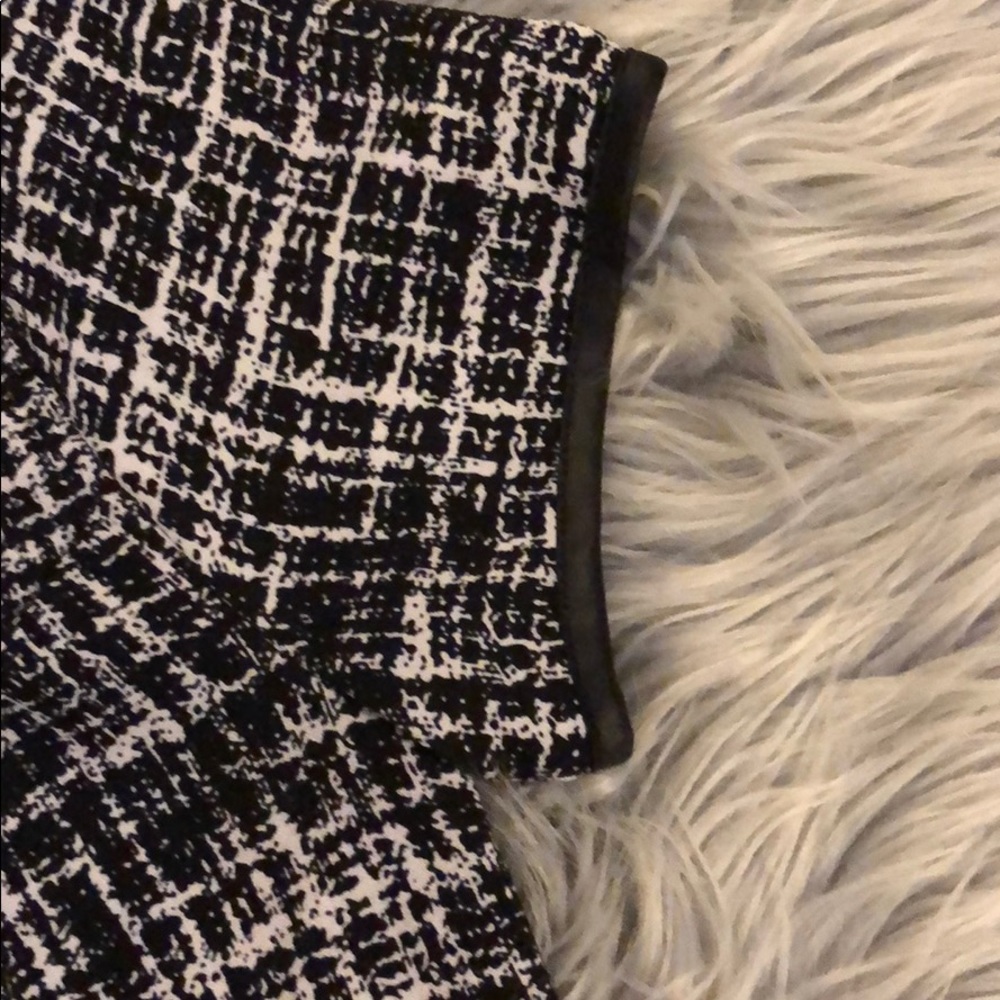 Dress - Picture 4 of 5